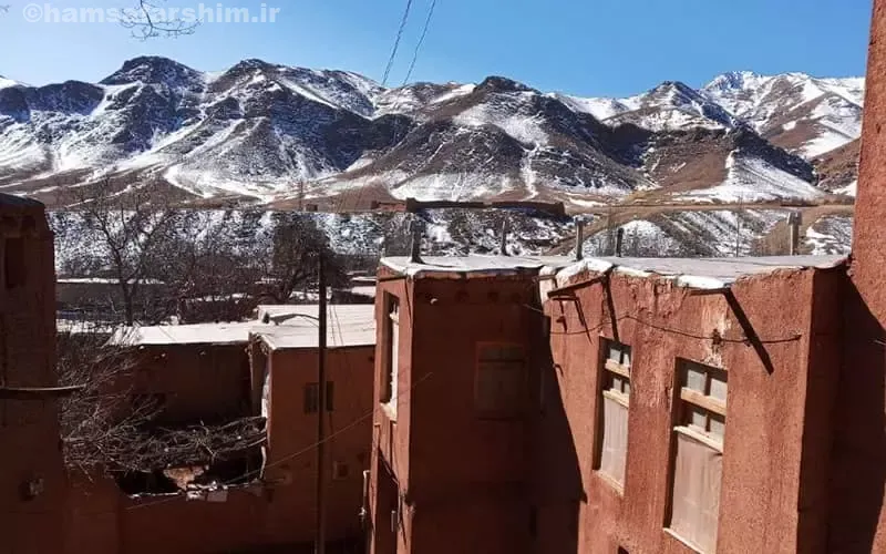 روستای ابیانه در زمستان