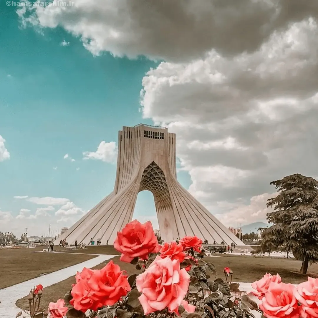 برج آزادی - دانشجو و عشق به تاریخ