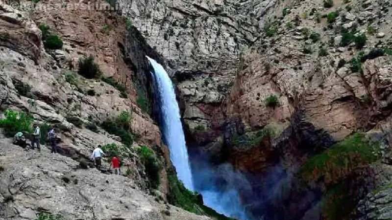 جاهای دیدنی اطراف آبشار تنگ زندان