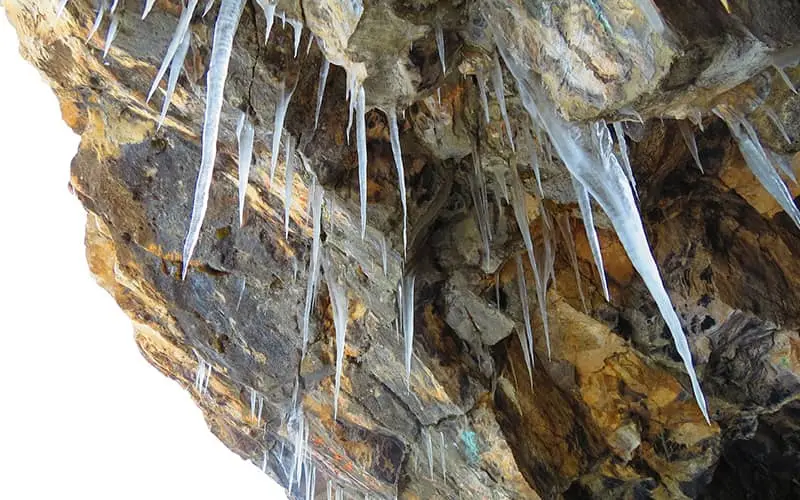 توصیه‌های ویژه برای خانواده‌ها غار یخ مراد