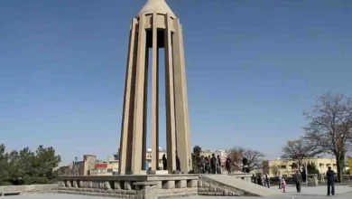 آرامگاه بوعلی سینا همدان