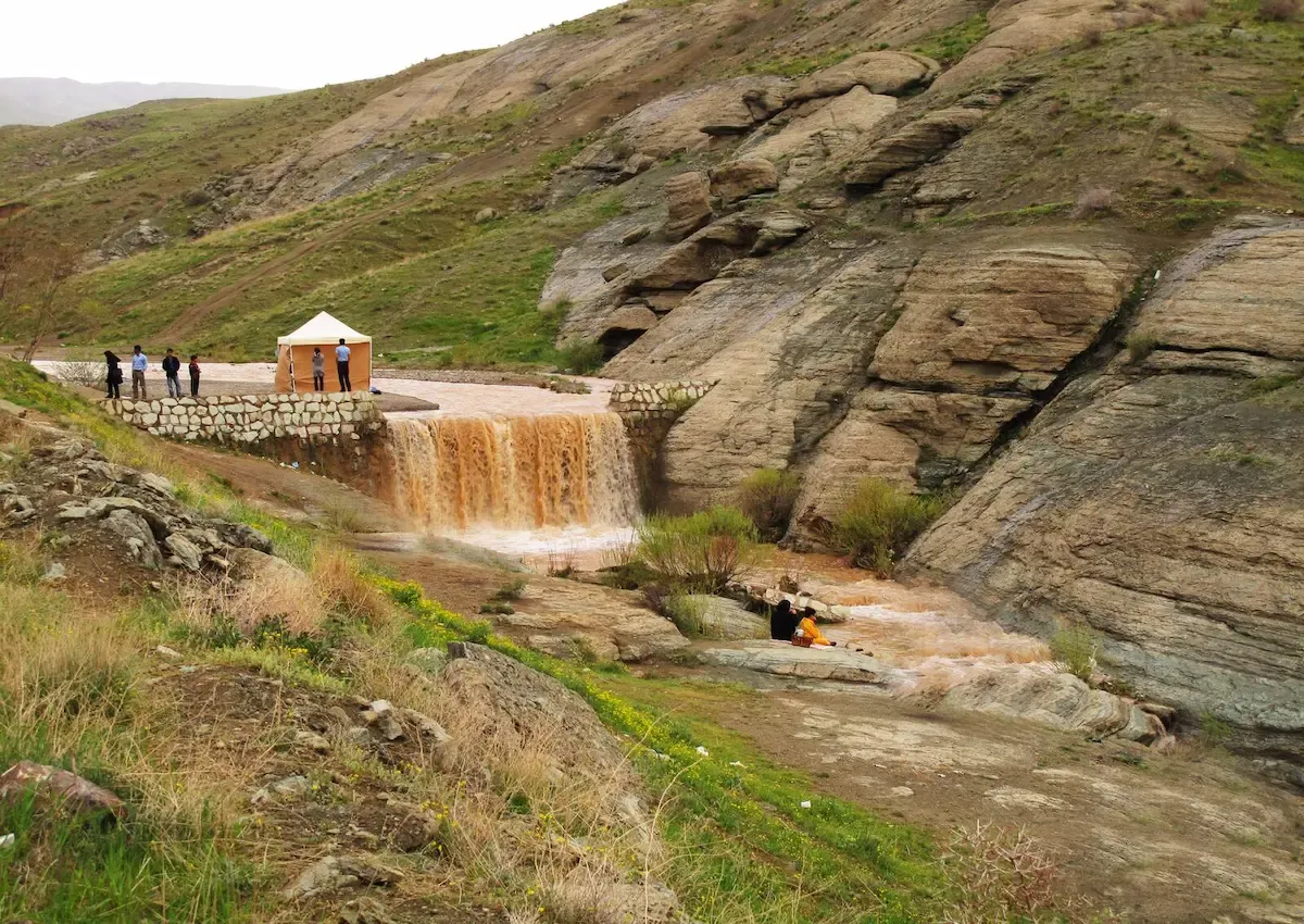 بوستان باراجین قزوین