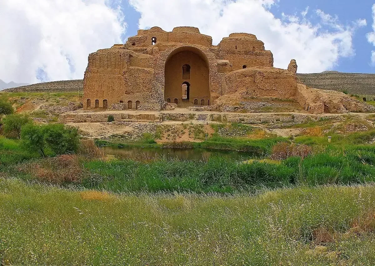 شهر باستانی بیشاپور