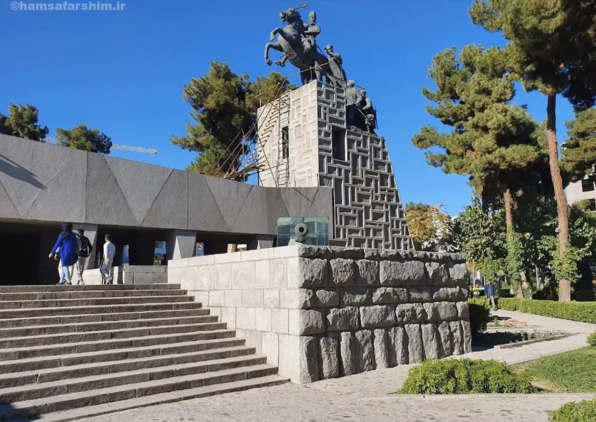 آرامگاه نادرشاه افشار