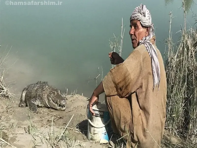گاندو و رابطه‌اش با مردم محلی