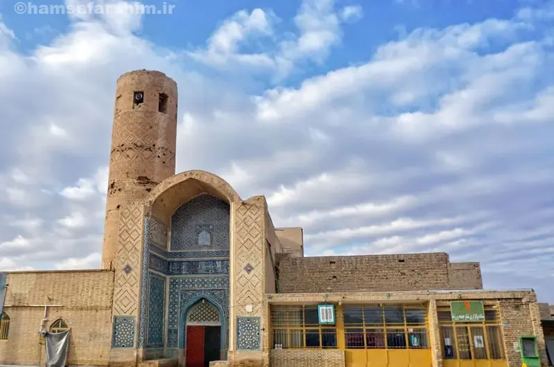مسجد جامع ورزنه