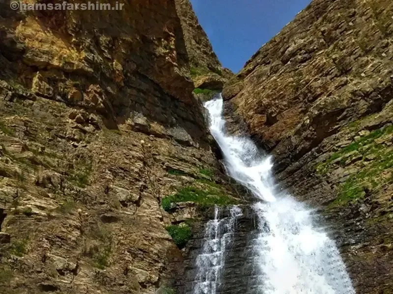 درباره آبشار سیاه‌چشمان