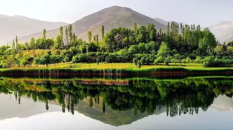 بهترین زمان سفر و راهنمای فصلی دریاچه اوان