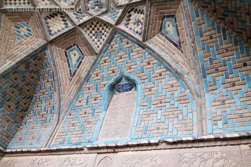 فصل مناسب برای بازدید از آب‌انبار حاج کاظم چه زمانی است؟