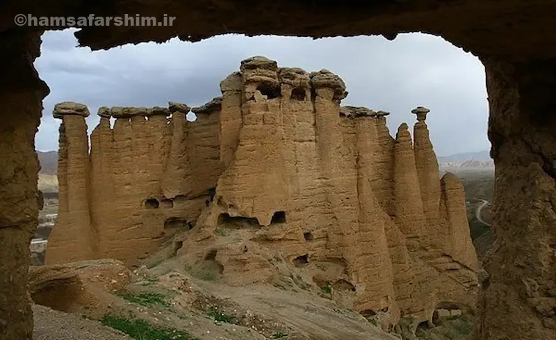 معرفی شهرستان ماه‌نشان