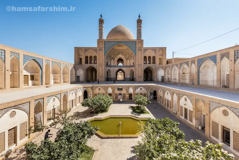معرفی مسجد و مدرسه آقا بزرگ کاشان