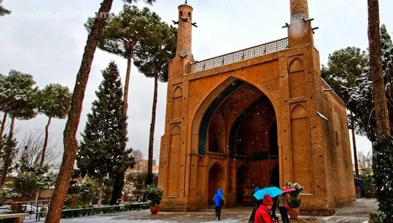 معرفی منارجنبان اصفهان