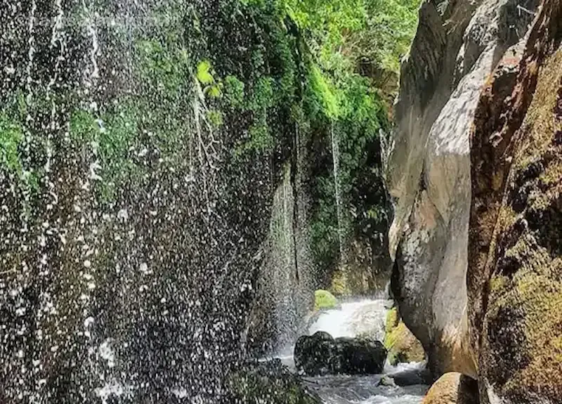 چشمه خاررود