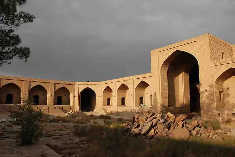 بازسازی، مرمت و کاربری امروزی کاروانسرای لاسجرد