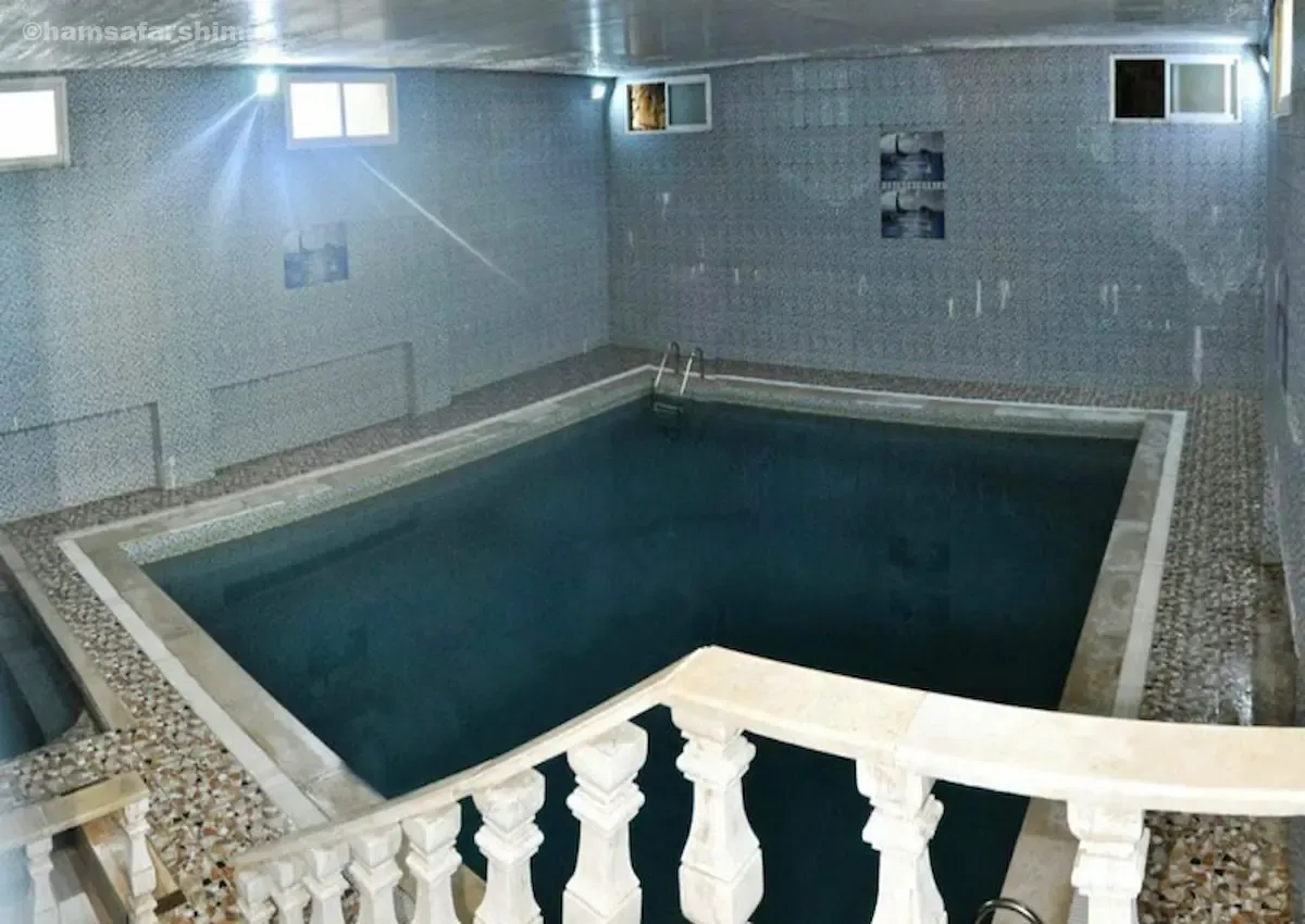 آبگرم رینه لاریجان کجاست؟