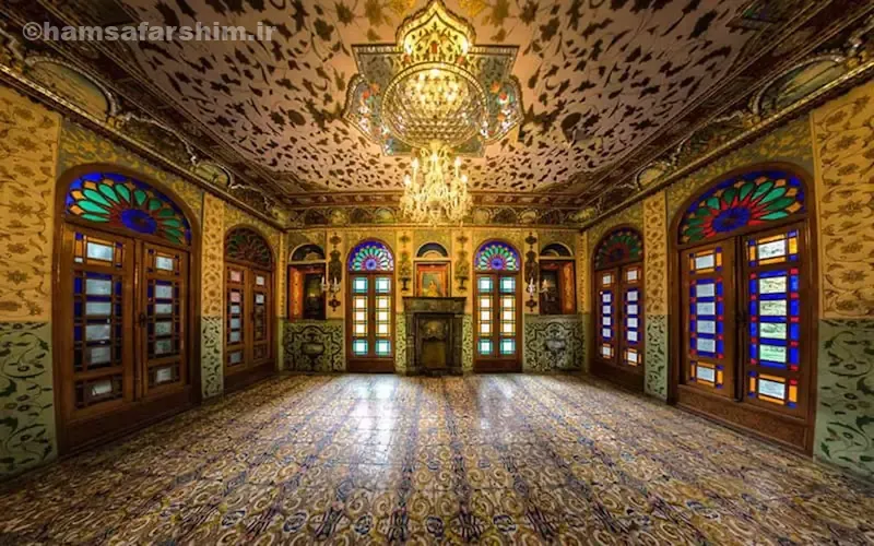 بخش‌ها و تالارهای شاخص کاخ