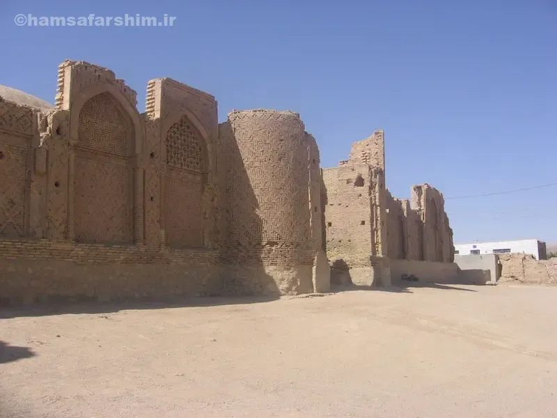 قلعه تاریخی جهان‌آباد