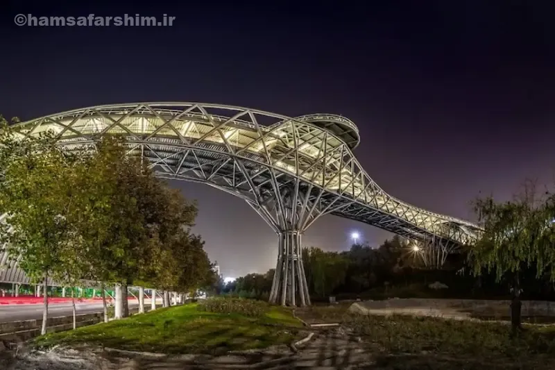 پارک‌ها و فضای سبز بزرگ تهران در مسیر مترو
