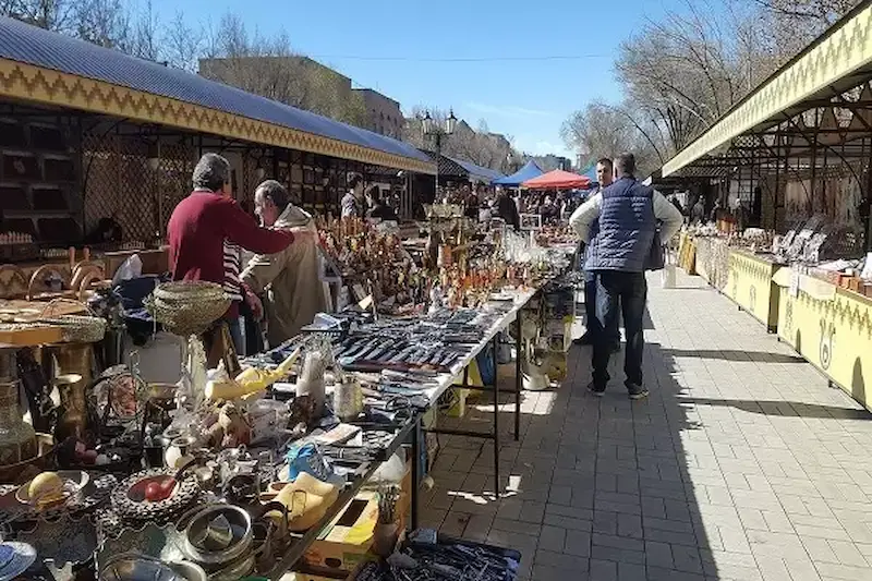 بهترین فصل برای بازدید ورنیساژ