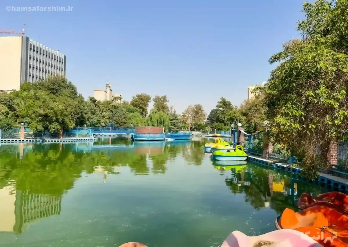 پارک شهر تهران کجاست؟