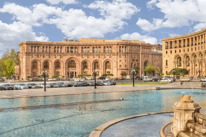 دسترسی به میدان جمهوری