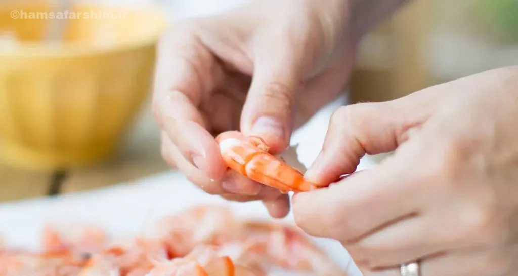 پاک کردن میگو