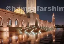 قلعه تاریخی نزوی (Nizwa) عمان؛ نمای بیرونی با معماری سنتی و گنبد بزرگ.