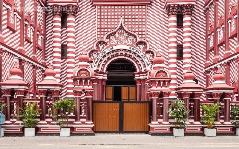 تاریخچه مسجد سرخ کلمبو