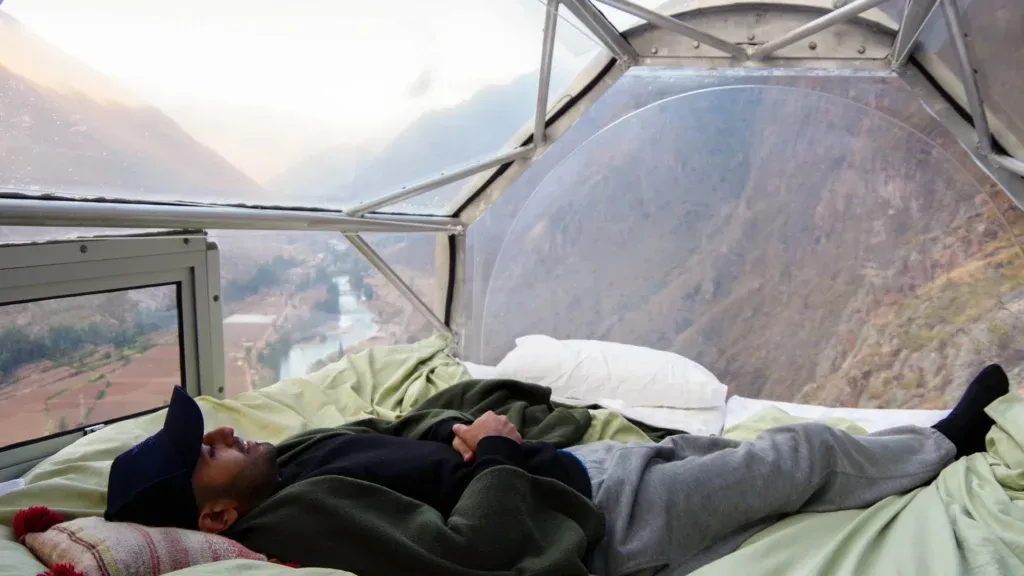 امکانات رفاهی عجیبترین هتل جهان