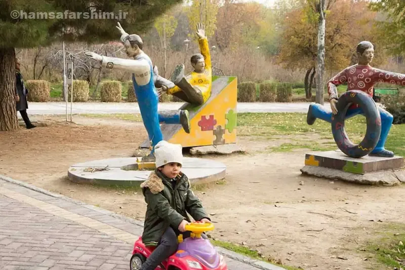 جاهای دیدنی اطراف پارک پلیس تهران