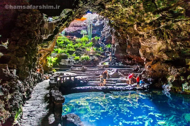 علت نامگذاری جزایر قناری چیست؟