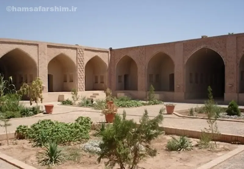 کاروانسرای قطب‌آباد