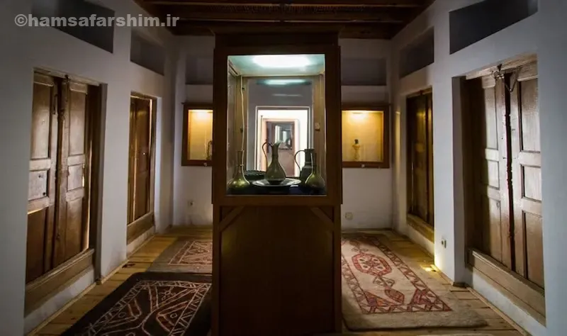 خانه نیما یوشیج کجاست؟